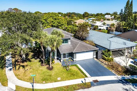 4087 Nw 2nd Court Delray Beach FL 33445