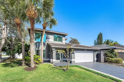 4087 Nw 2nd Court Delray Beach FL 33445