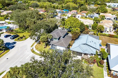 4087 Nw 2nd Court Delray Beach FL 33445