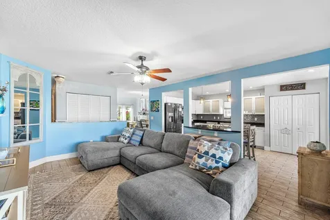 4087 Nw 2nd Court Delray Beach FL 33445
