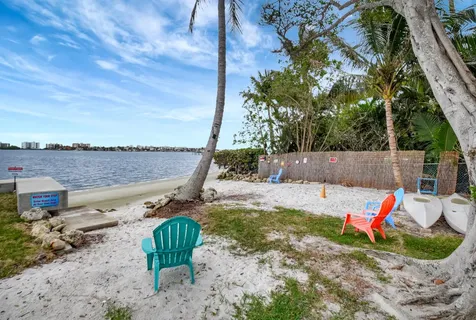 1516 S Lakeside Drive Lake Worth Beach FL 33460