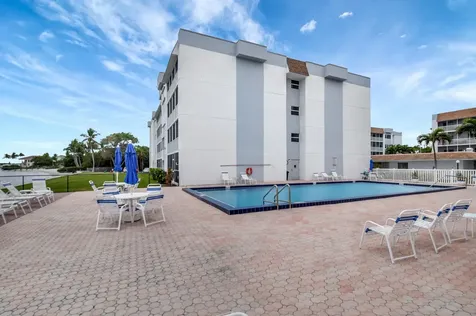 1516 S Lakeside Drive Lake Worth Beach FL 33460