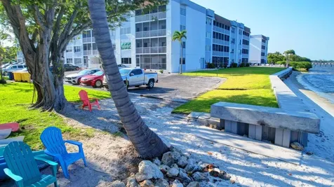 1516 S Lakeside Drive Lake Worth Beach FL 33460