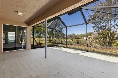 508 NW Waverly Circle Port Saint Lucie FL 34983