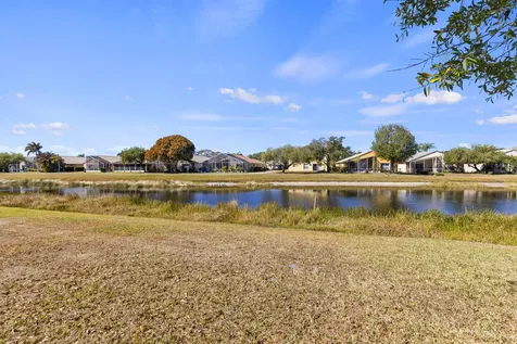 508 NW Waverly Circle Port Saint Lucie FL 34983