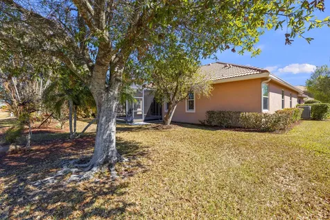 508 NW Waverly Circle Port Saint Lucie FL 34983