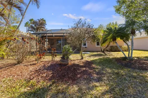 508 NW Waverly Circle Port Saint Lucie FL 34983