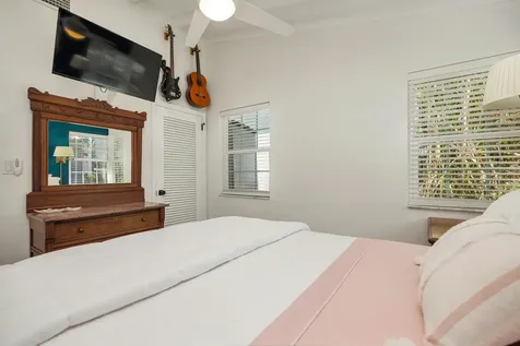 16 Surf Road Boynton Beach FL 33435