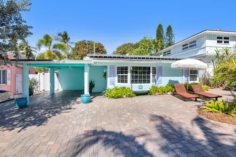16 Surf Road Boynton Beach FL 33435
