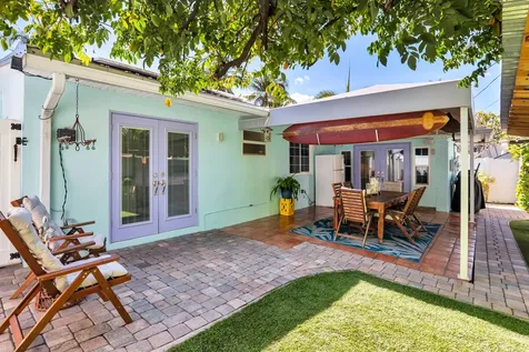 16 Surf Road Boynton Beach FL 33435