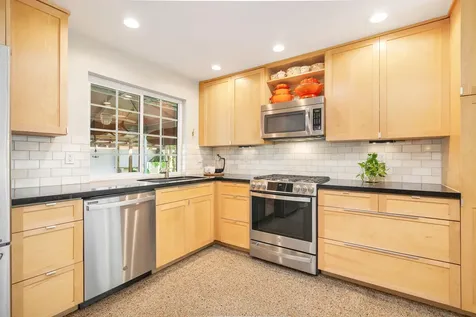16 Surf Road Boynton Beach FL 33435