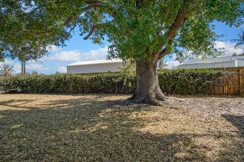211 Sw North Wakefield Circle Port Saint Lucie FL 34953