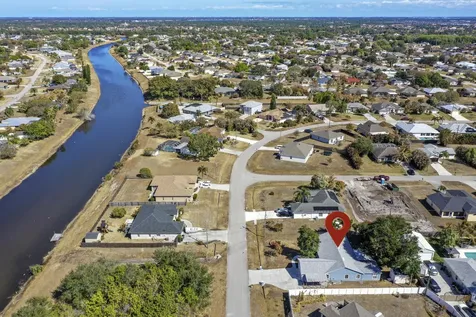 211 Sw North Wakefield Circle Port Saint Lucie FL 34953