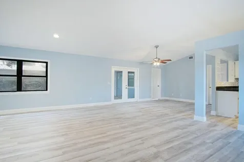 211 Sw North Wakefield Circle Port Saint Lucie FL 34953