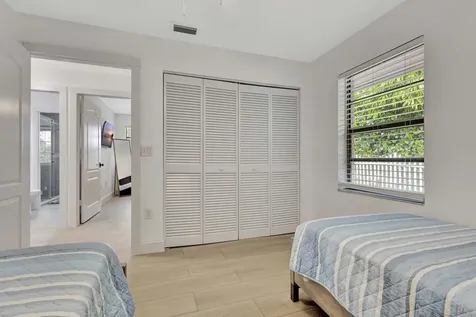 1915 Newhaven Avenue Wellington FL 33414