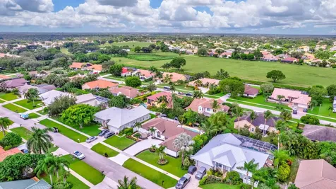 1915 Newhaven Avenue Wellington FL 33414