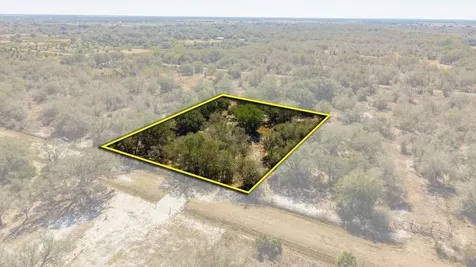 21486 NW 262nd Street Okeechobee FL 34972