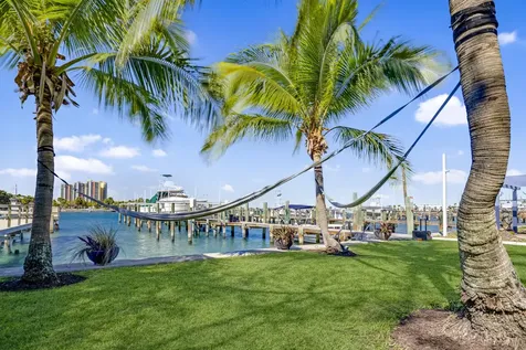 2649 Lake Drive Singer Island FL 33404