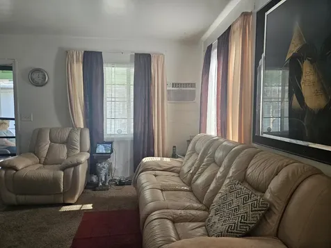 318 N Lakeside Court West Palm Beach FL 33407
