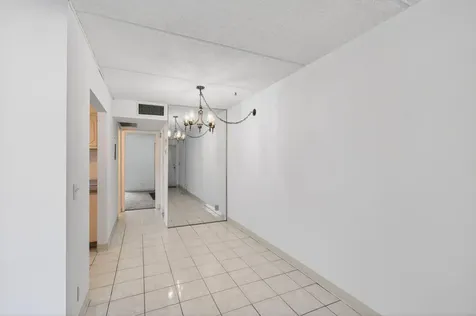 555 Purdy Lane Palm Springs FL 33461