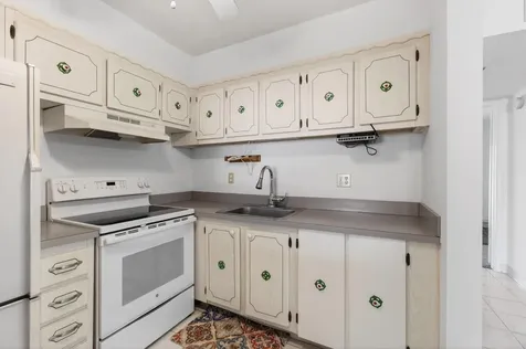 555 Purdy Lane Palm Springs FL 33461