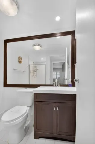 61 Brittany B Delray Beach FL 33446
