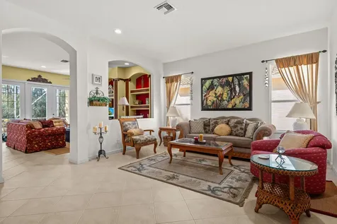 333 Nw Springview Loop Saint Lucie West FL 34986