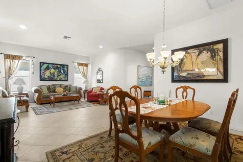 333 Nw Springview Loop Saint Lucie West FL 34986