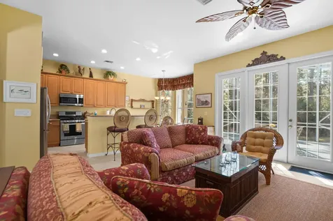 333 Nw Springview Loop Saint Lucie West FL 34986