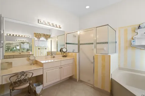 333 Nw Springview Loop Saint Lucie West FL 34986