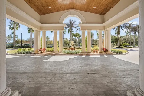 333 Nw Springview Loop Saint Lucie West FL 34986