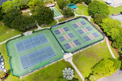 376 Nw Sherry Lane Port Saint Lucie FL 34986