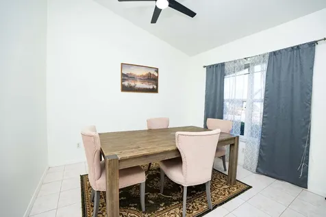 376 Nw Sherry Lane Port Saint Lucie FL 34986