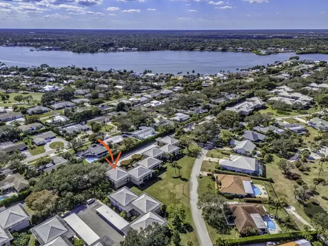17 Se Turtle Creek Drive Jupiter FL 33469