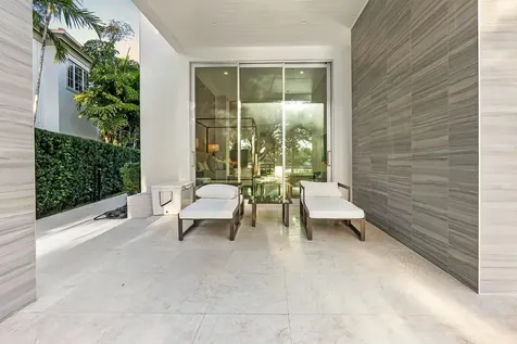 2162 Radnor Road North Palm Beach FL 33408