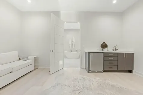 2162 Radnor Road North Palm Beach FL 33408