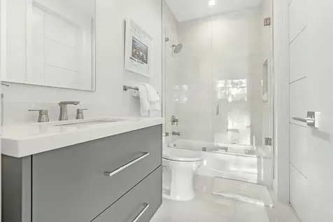 2162 Radnor Road North Palm Beach FL 33408