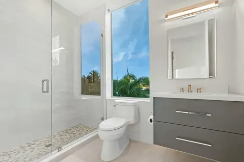 2162 Radnor Road North Palm Beach FL 33408