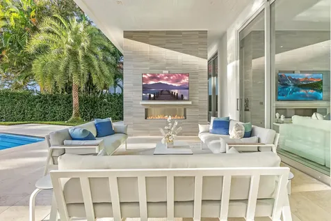 2162 Radnor Road North Palm Beach FL 33408