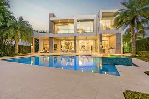 2162 Radnor Road North Palm Beach FL 33408