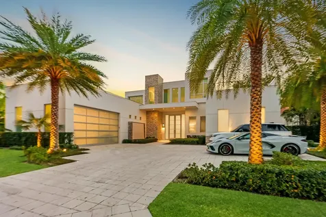 2162 Radnor Road North Palm Beach FL 33408