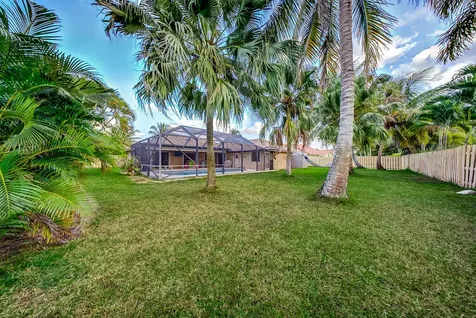 301 Knotty Wood Lane Wellington FL 33414