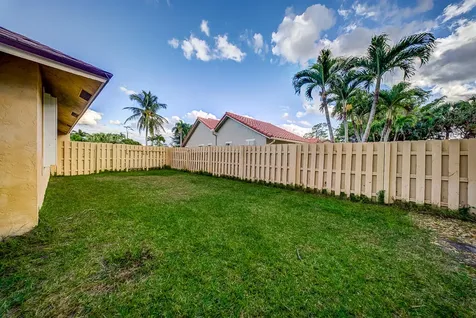 301 Knotty Wood Lane Wellington FL 33414