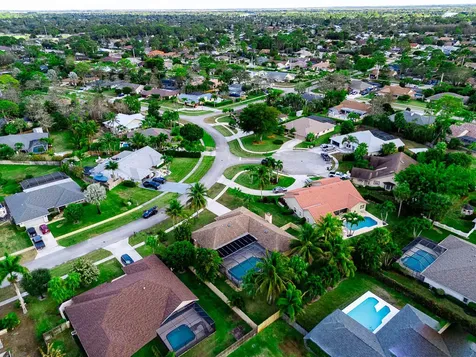 301 Knotty Wood Lane Wellington FL 33414