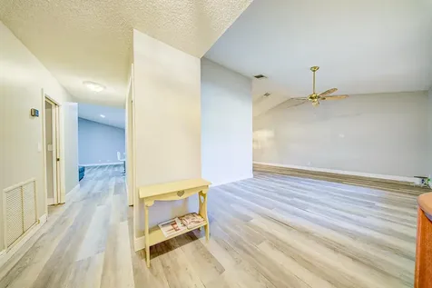301 Knotty Wood Lane Wellington FL 33414