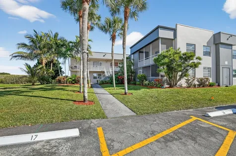743 Burgundy P Delray Beach FL 33484