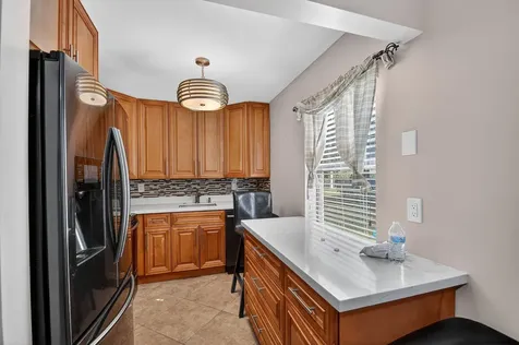 743 Burgundy P Delray Beach FL 33484