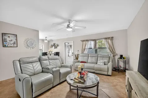 743 Burgundy P Delray Beach FL 33484