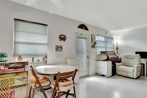 4076 Newport Q Deerfield Beach FL 33442