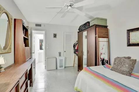 4076 Newport Q Deerfield Beach FL 33442